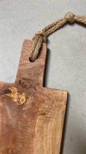 wat-is-lasergraveren-snijplank-hout